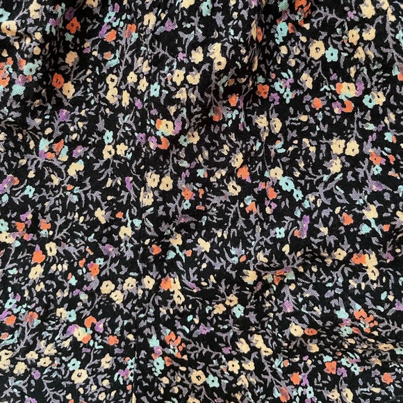 UO Kimchi Blue Black Floral Shorts with Embroidered Detailing, Size XS - Picture 4 of 4